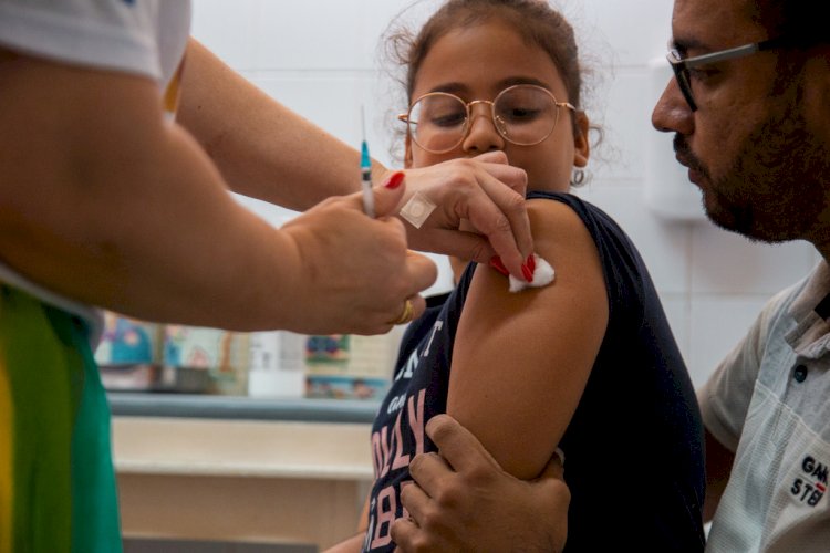 Desafios da Saúde Infantil no Brasil: Atrasos no Desenvolvimento, Crise Climática e Desnutrição em Alerta!
