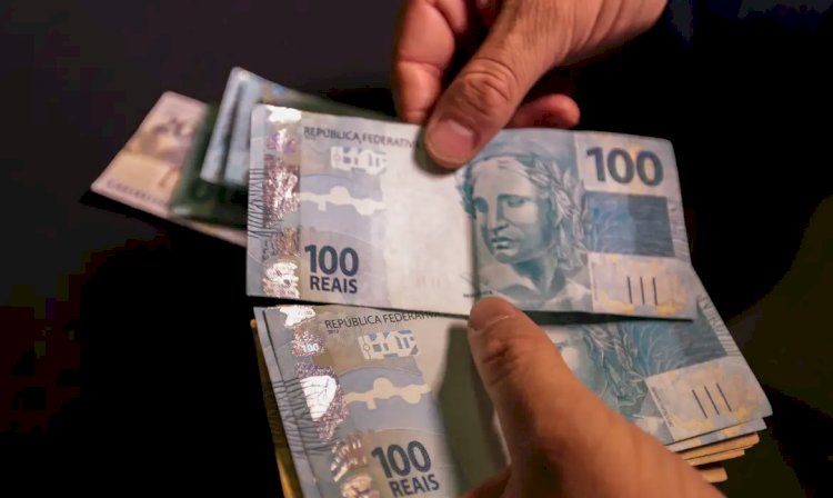 Desemprego no Brasil atinge menor nível em uma década, mas criação de empregos desacelera – O que esperar para 2025?
