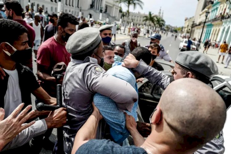 2025 e a Crise dos Direitos Humanos: Repressão, Conflitos e Retrocessos Alarmantes!