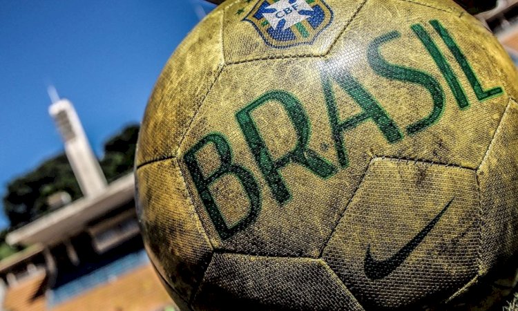 O Futebol Está Mudando! Redes Sociais, Dados e Emoção: A Nova Era do Esporte Mais Amado do Brasil!