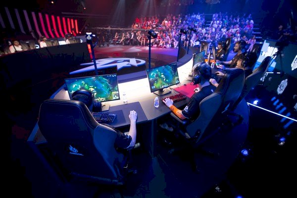 Explosão dos Games no Brasil: Setor Bate Recordes, Ganha Incentivos e Conquista o Mundo!