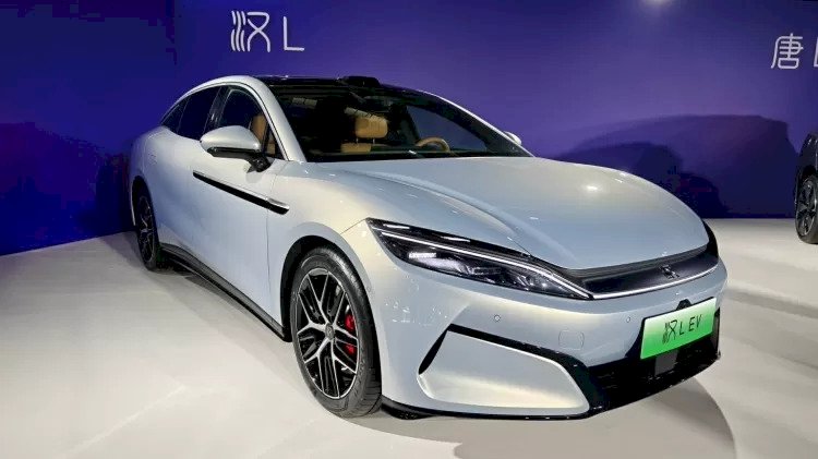 Tecnologia em Alta: Carros Elétricos em 5 Minutos, Explosão da IA nas Empresas e Investimentos Bilionários Transformam o Futuro